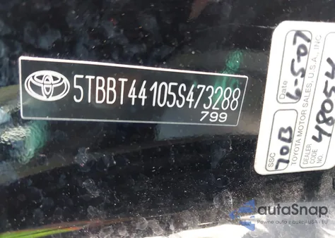 2005 Toyota Tundra Sr5 V8 z USA, uszkodzony, nr VIN 5TBBT44105S473288